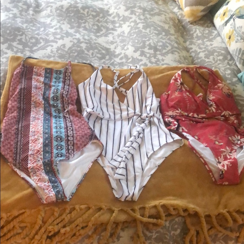 Bundle one piece Cupshe bathing suits.